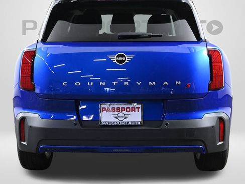 Used 2025 MINI Cooper Countryman S w/ Comfort Package Max image 8