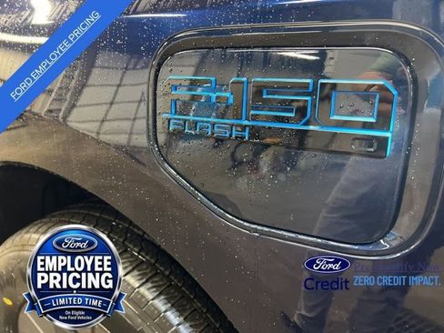New 2025 Ford F150 Lightning Flash AWD/4WD image 23