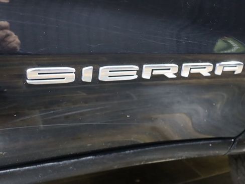 Used 2021 GMC Sierra 1500 SLE image 10