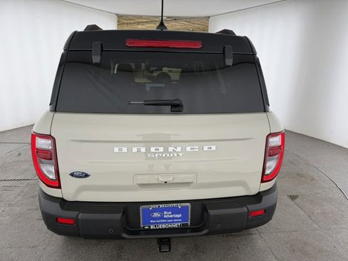 Certified 2025 Ford Bronco Sport Badlands AWD/4WD image 4