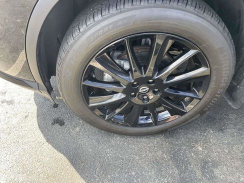 Used 2023 Nissan Murano SV w/ SV Midnight Edition Package FWD image 12
