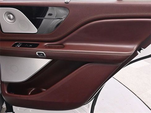 Used 2020 Lincoln Aviator Black Label w/ Dynamic Handling Package image 18