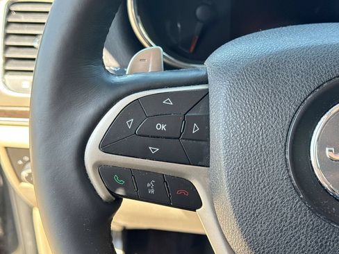Used 2017 Jeep Grand Cherokee Limited AWD/4WD image 26