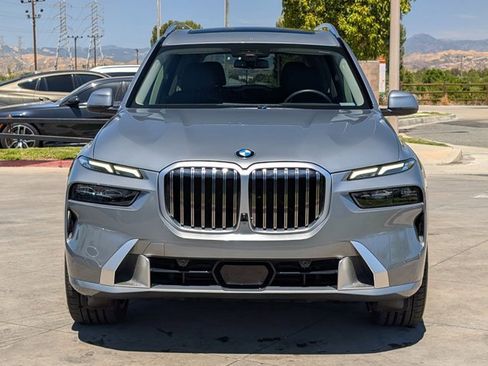 Certified 2024 BMW X7 xDrive40i w/ Executive Package AWD/4WD image 2