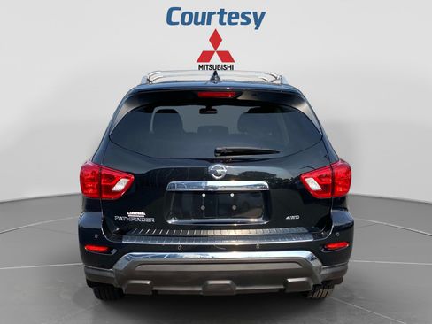 Used 2020 Nissan Pathfinder S AWD/4WD image 4