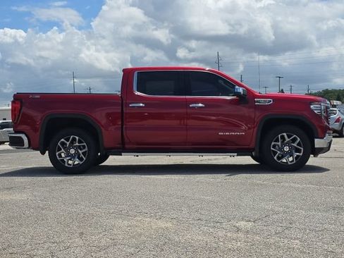 Used 2023 GMC Sierra 1500 SLT w/ SLT Premium Package AWD/4WD image 6