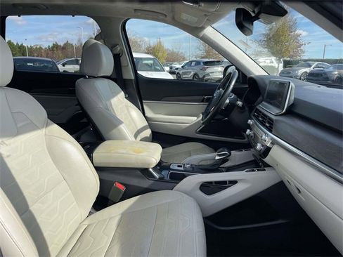 Used 2022 Kia Telluride SX w/ SX Prestige Package image 18