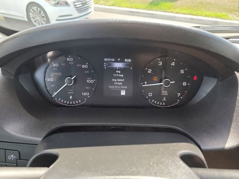 Used 2025 RAM ProMaster 2500 w/ Convenience Group FWD image 34