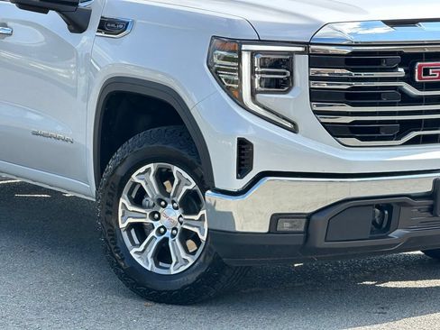 Used 2024 GMC Sierra 1500 SLT w/ SLT Premium Package AWD/4WD image 37
