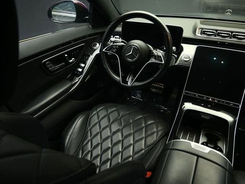 Used 2023 Mercedes-Benz S 580 4MATIC Sedan image 47