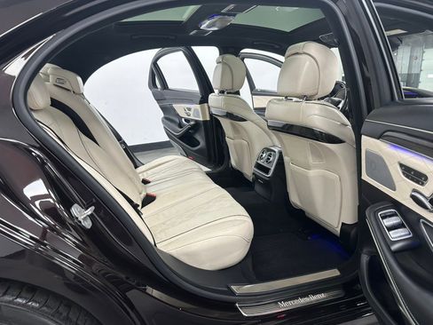 Used 2015 Mercedes-Benz S 550 4MATIC Sedan image 31