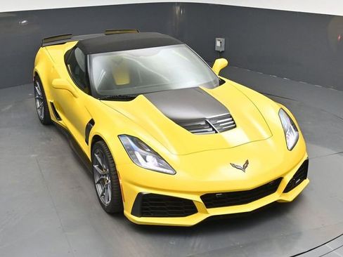 Used 2017 Chevrolet Corvette Z06 RWD image 26