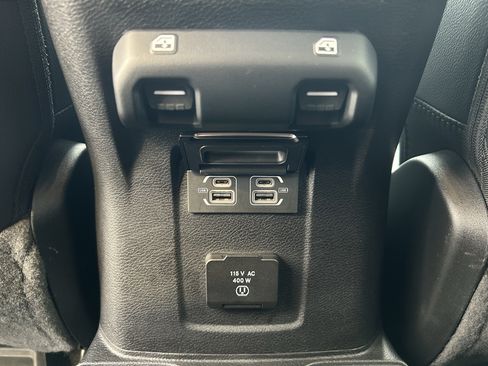 Used 2021 Jeep Gladiator Overland w/ Popular Equipment Package AWD/4WD image 19