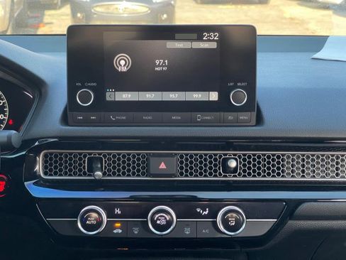 Used 2022 Honda Civic Sport image 18