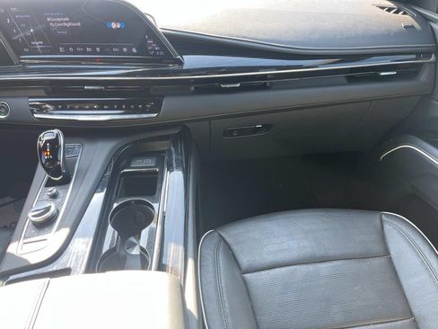 Used 2022 Cadillac Escalade ESV Sport w/ Touring Package AWD/4WD image 14