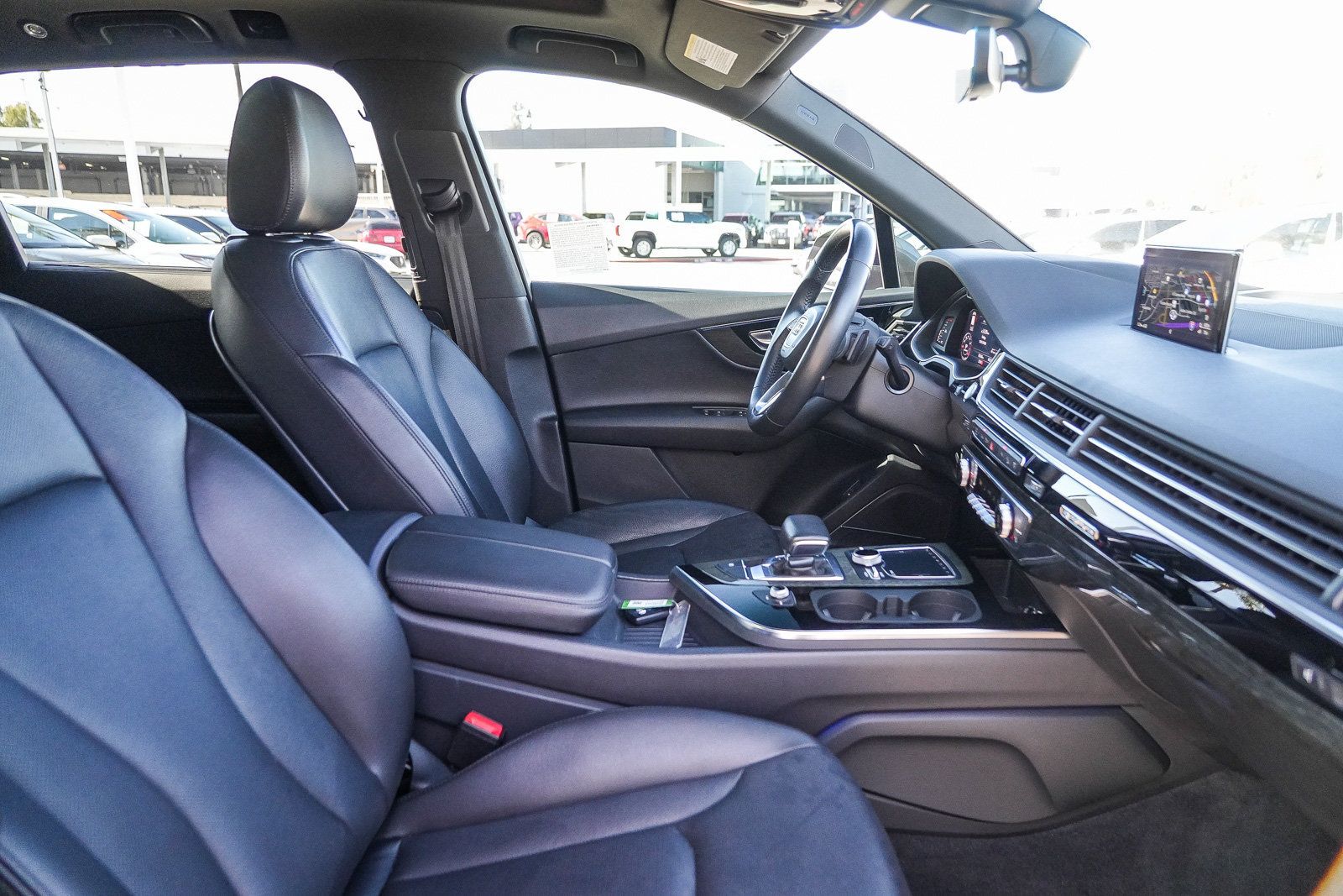 Used 2018 Audi Q7 3.0T Prestige AWD/4WD image 17