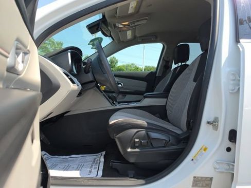 Used 2016 GMC Terrain SLE FWD image 12