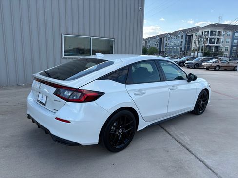 Certified 2025 Honda Civic Sport image 8