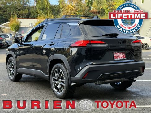 New 2026 Toyota Corolla Cross XLE w/ Convenience Package image 4