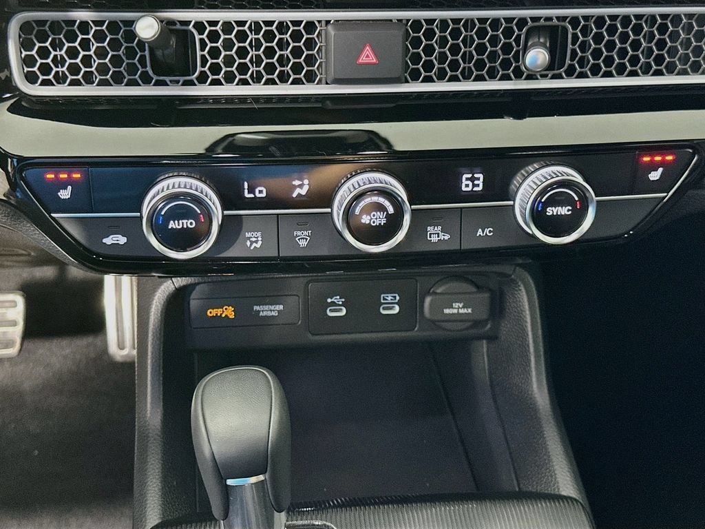 Used 2025 Honda Civic Sport image 15