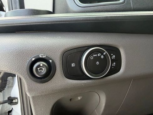 Used 2020 Ford Transit 350 XLT image 34