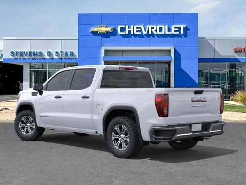 New 2026 GMC Sierra 1500 Pro image 3