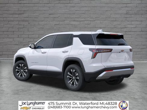 New 2027 Chevrolet Equinox LT w/ Convenience Package II AWD/4WD image 3