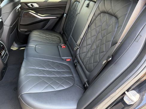 Used 2025 BMW X5 xDrive40i AWD/4WD image 19