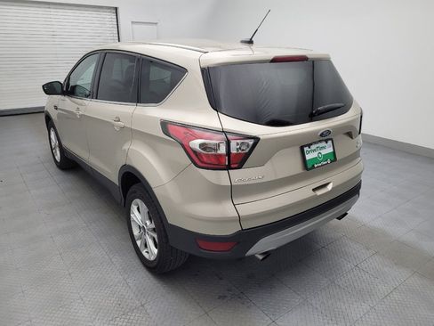 Used 2017 Ford Escape SE AWD/4WD image 5