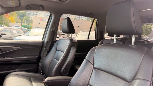 Used 2017 Honda Pilot EX-L image 8