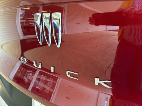 Used 2024 Buick Envista Preferred w/ Convenience I Package image 32