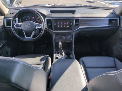 Used 2021 Volkswagen Atlas SE image 29