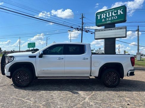 Used 2022 GMC Sierra 1500 Denali Ultimate AWD/4WD image 2