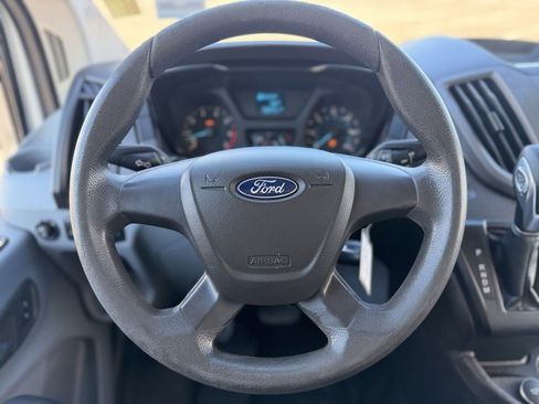 Used 2018 Ford Transit 150 Base image 20