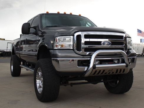 Used 2005 Ford F350 Lariat AWD/4WD image 29