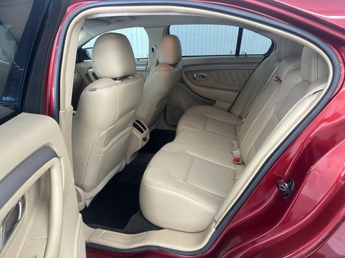 Used 2018 Ford Taurus SEL w/ Equipment Group 201A image 12