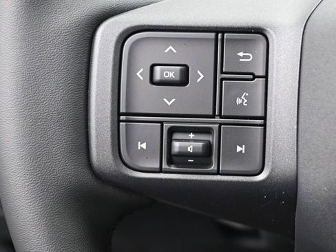 Used 2026 Toyota RAV4 XSE AWD/4WD image 17
