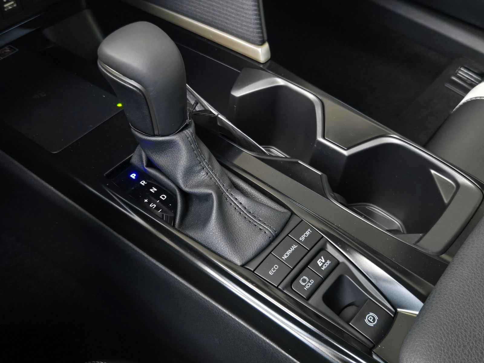 Certified 2026 Toyota Camry SE FWD image 16