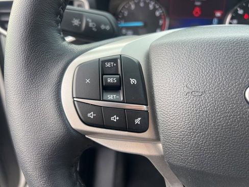 Certified 2023 Ford Explorer XLT w/ Equipment Group 202A image 9