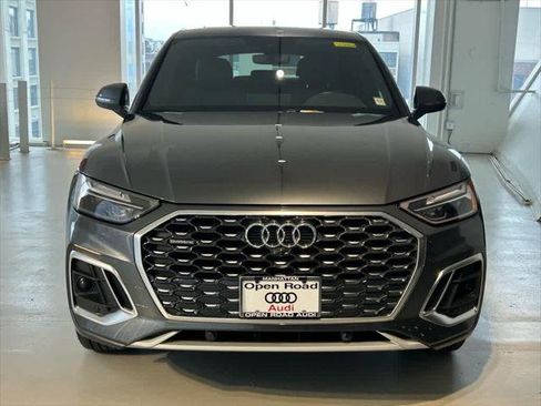 Certified 2025 Audi Q5 2.0T Premium Plus w/ Premium Plus Package image 2