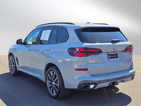 Used 2026 BMW X5 xDrive40i w/ M Sport Package AWD/4WD image 5