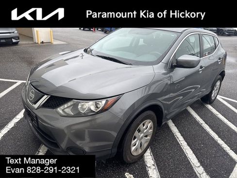Used 2019 Nissan Rogue Sport S AWD/4WD image 1