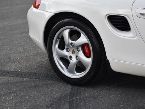 Used 2001 Porsche Boxster S image 14