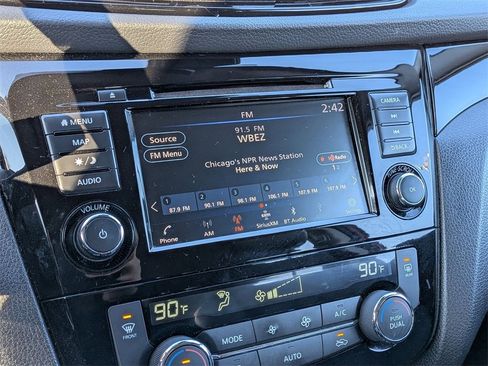 Used 2022 Nissan Rogue Sport SL image 13