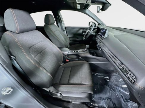 Used 2024 Honda HR-V Sport image 27