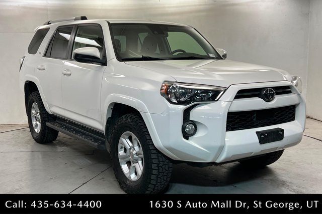 Used 2020 Toyota 4Runner SR5 AWD/4WD image 7