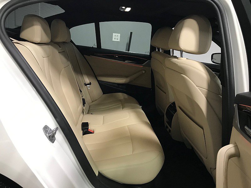 Used 2018 BMW 530i RWD image 20