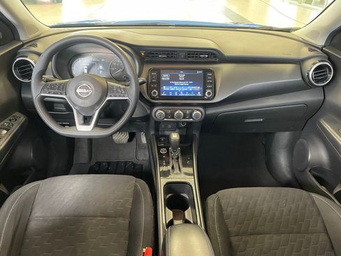 Certified 2024 Nissan Kicks SV image 10