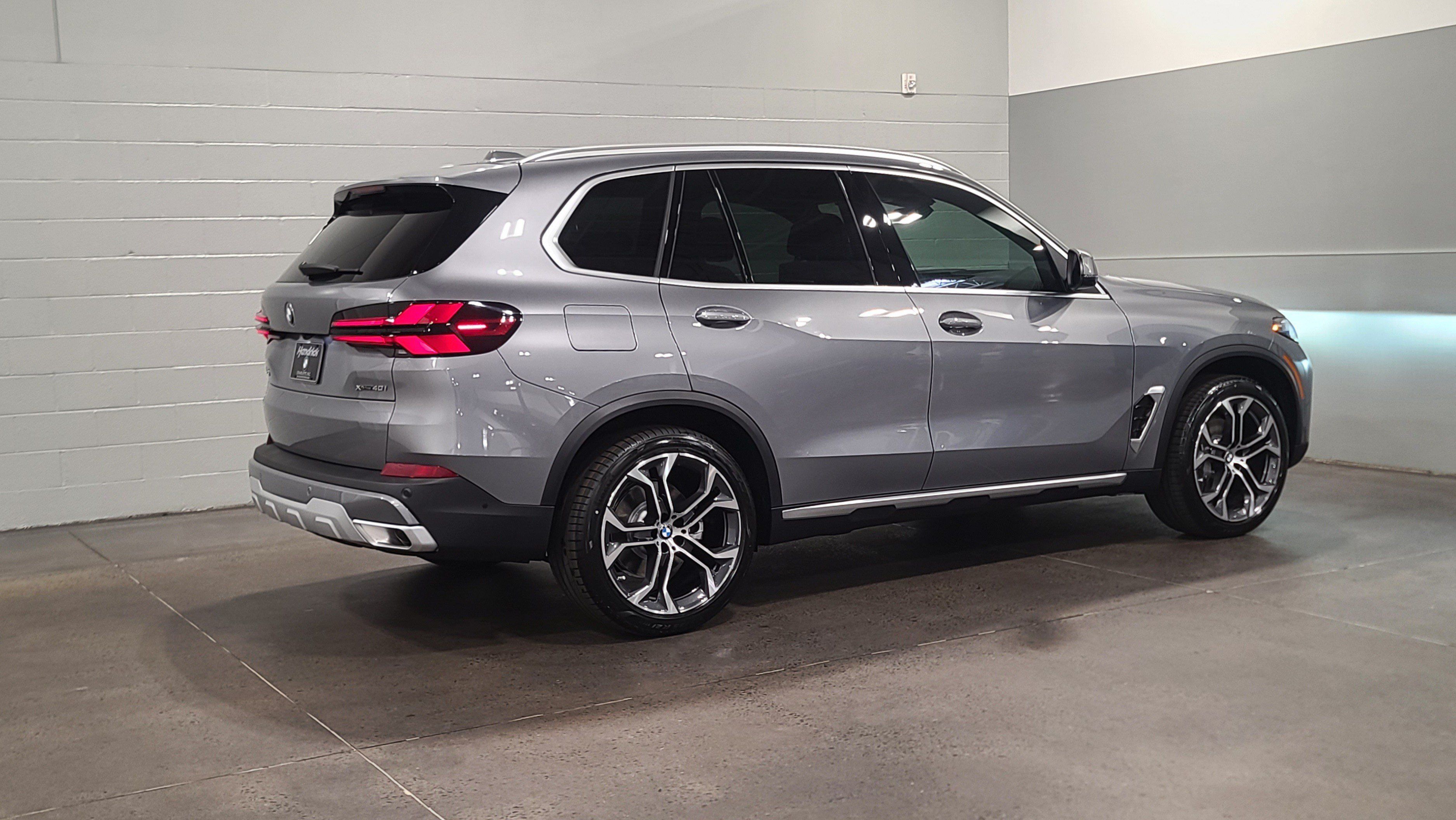 Used 2026 BMW X5 xDrive40i AWD/4WD image 8
