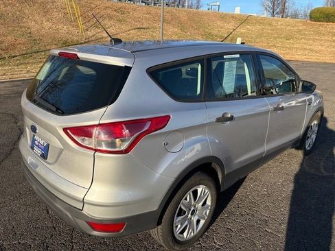 Used 2015 Ford Escape S image 7